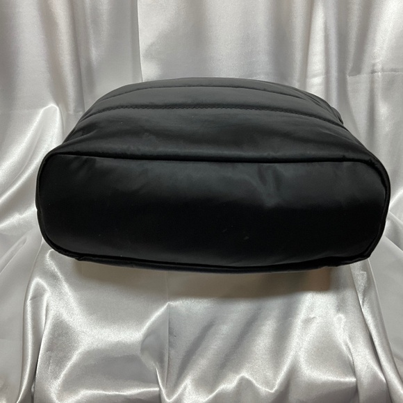 Kate Spade larger Tote, black, puffy, nylon 8-H1a - Picture 6 of 7